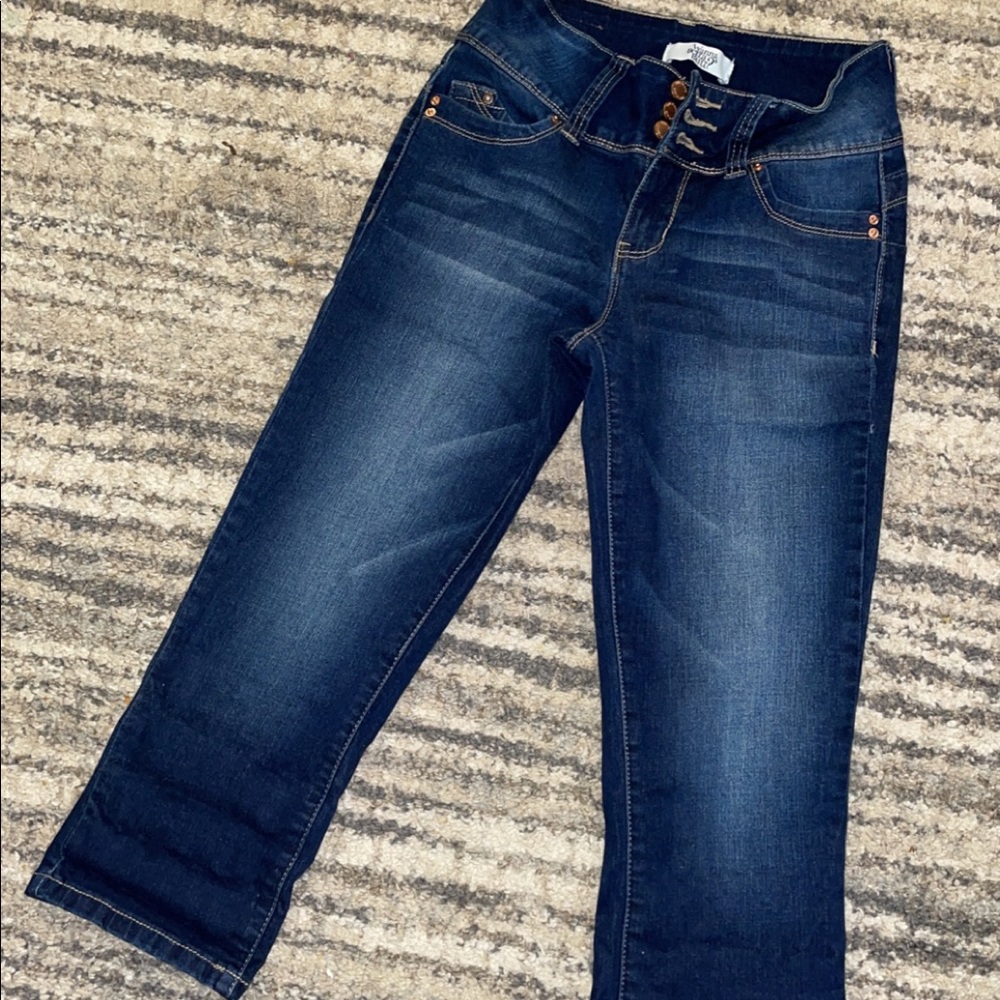 YMIJeans Wanna Betta Butt? Capris 3/26